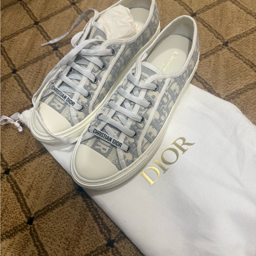 Dior Women's Gray Sneakers - Picture 6 of 7